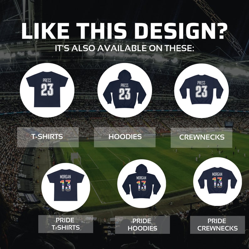 Op de afbeelding: Een mockup van verschillende stijlen t-shirts, hoodies en crewnecks met de tekst "Press 23" en "Morgan 13" erop gedrukt. De shirts zijn donkerblauw met witte tekst en regenboogaccenten.