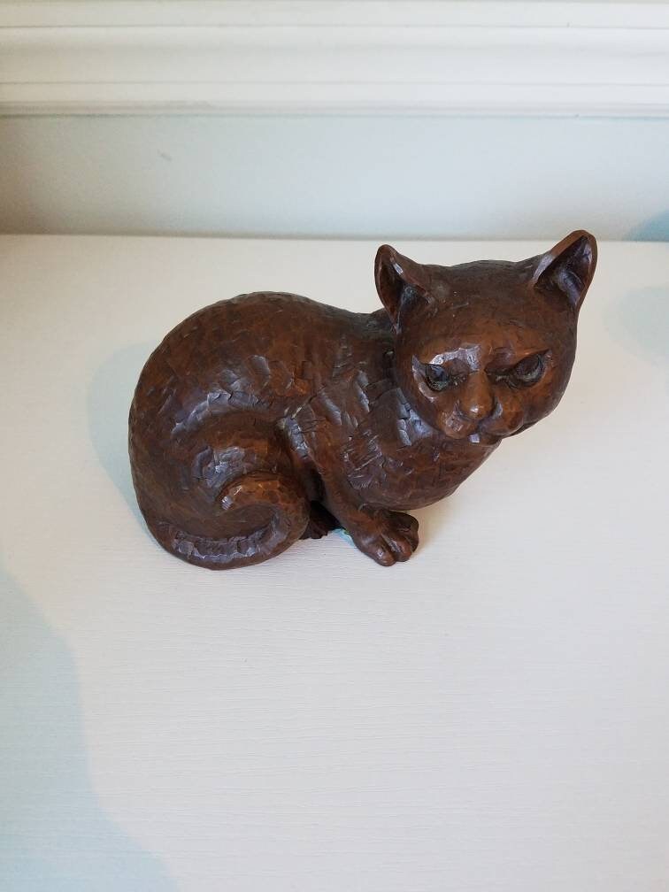 Red Mill Pecan Shell Resin Cat Sculpture Etsy
