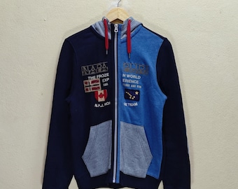 Vintage NAPAPIJRI NPJ Norge Team Colorblock Hoodie Embroidered Zip Up Jacket Patchwork Streetwear Y2K Norway Flag Unisex Navy Blue Color.