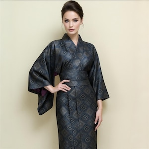 JAPANISCHE TRADITIONELLE KIMONO Kleid Yukata Vintage Kleidung Geometrisches Muster Grau Braun Weiß Rosa Futter Viertelärmel Seide lange Roben