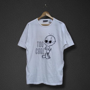 TWEETY Too Cool X WB Warner Bros Studio Store Vintage Clothing 1997 Embroidered Big Logo White Color Short Sleeve Round Neck M Size T-Shirt