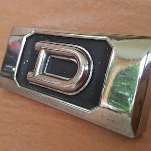 Datsun Nissan Sunny B310 120Y 130Y 140Y 150Y Sedan Coupe Wagon Fastback 1977-1981 Grill Badge Emblem Late Model Used Item Car Parts.
