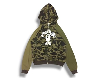 BAPE X KAWS 2005 Vintage Clothing 1st Camouflage Camo  Crazy College Logo Full Zipper M Medium Size Double Pockets Hoodie Jacket.