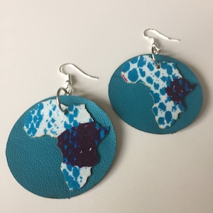 Großes Teal Africa Leder und Ankara-Fabrik-Ohrringe