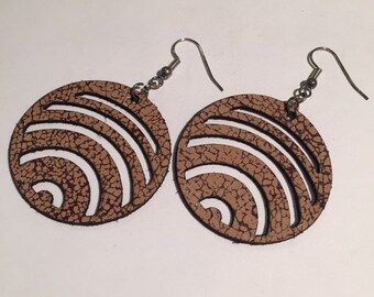 CIRCLE LEATHER EARRINGS, beige leather with brown cracks, egg-shell colour, laser cut arcs, lightweight design, unique earrings for her