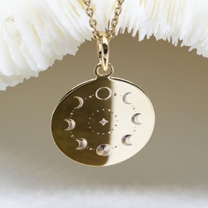 Sacred feminine jewelry • MOON CYCLE pendant 17mm • moon phases necklace • Moon Phase Necklace • celestial star jewelry • moon cycle necklace