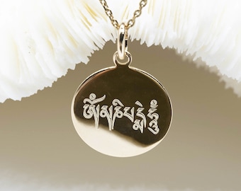 Bijoux YOGA • Pendentif om mani padme hum 17mm (0,67') • bijou mantra • buddhist necklace • Cadeau pour Yogi • collier om mani padme hum