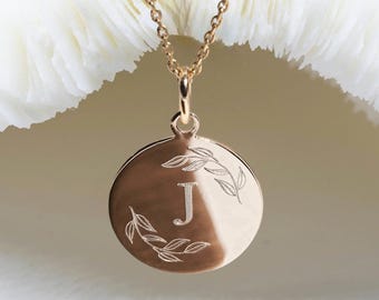 baptism gifts • médaille baptême 17mm • baptism baby • baptism jewelry • baptism necklace • letter necklace • birth gift for her