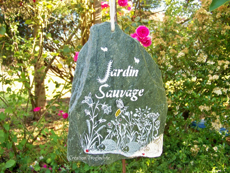 Pancarte de jardin, plaque en ardoise peinte main, pour la décoration de jardin, jardin sauvage, un clin d'œil à la nature image 8