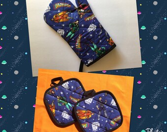 The Big Bang Theory Oven Mitt and Pot Holders kitchen Gift Set  Made to order