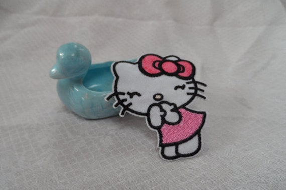 Cute Hello Kitty Embroidered Iron on patch kids baby clothes decorate 198