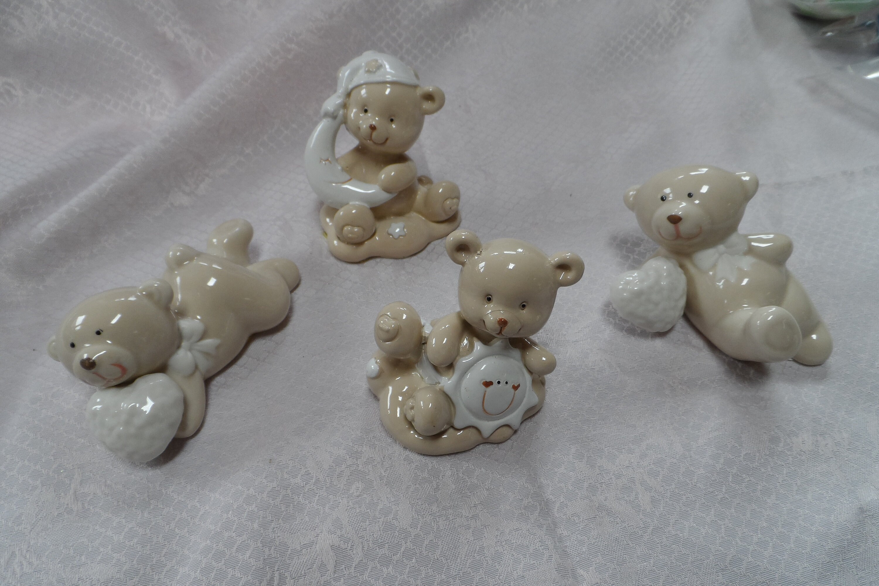 Ours -Miniature Sujet de Collection, Figurine Animal, Ours en Céramique, Décoration Saint Valentin, 