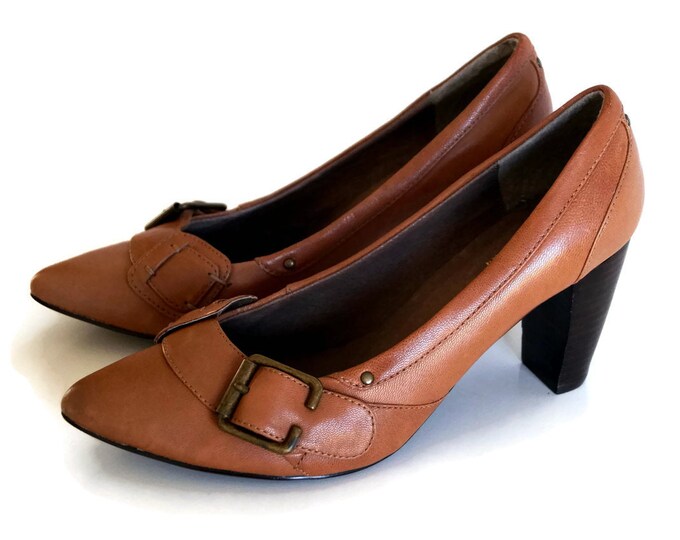 tan leather heeled sandals uk