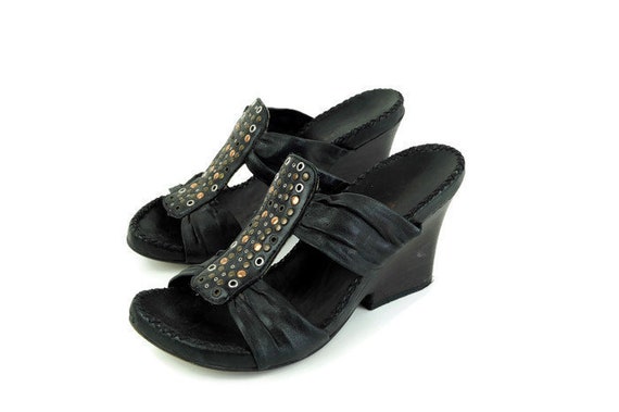 ladies black wedge shoes size 6