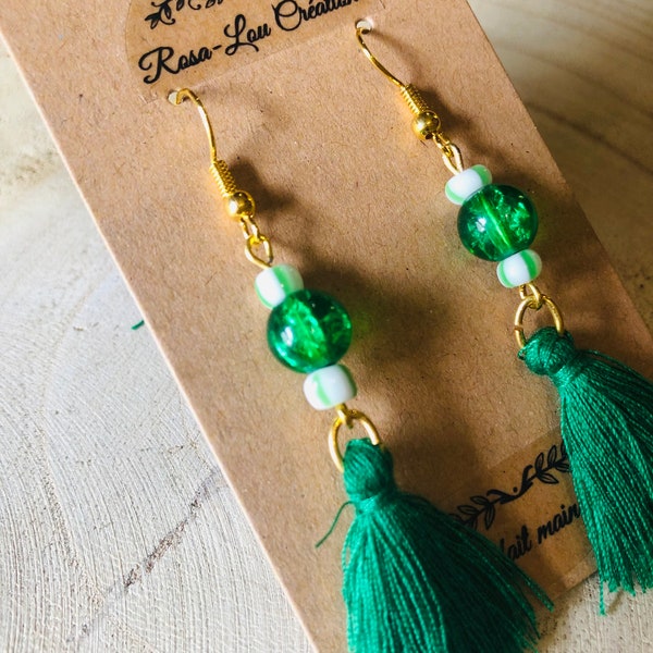 Boucles d’oreilles pompon vert