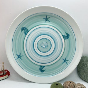 Presentation plate in hand-painted porcelain, turquoise and marine atmosphere image 2