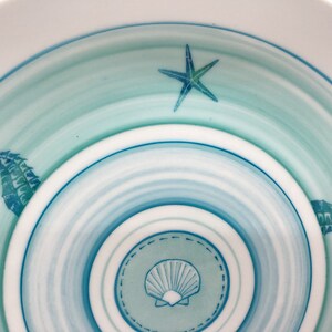 Presentation plate in hand-painted porcelain, turquoise and marine atmosphere image 3