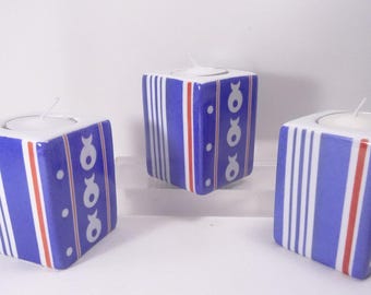 3 Bougeoirs  en porcelaine peints à la main  bleu blanc rouge  ambiance marine