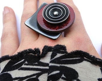 Large ring in wood, metal and metallic resin, red and black, SPECIALE K graphic gun barrel, adjustable, adjustable Best seller