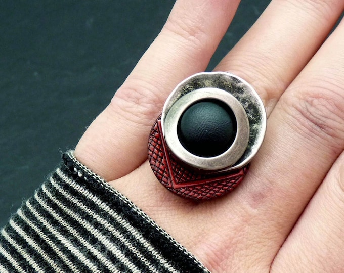Small ethnic wooden ring silver red black metal resin NEW RETRO adjustable Best seller