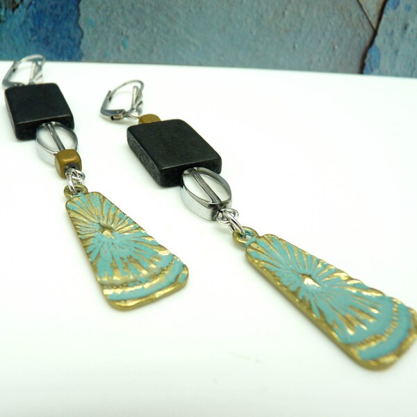 Earrings in black wood, ocher hematite stone glass and silver metal pendant and blue patinated bronze SUN Clips option