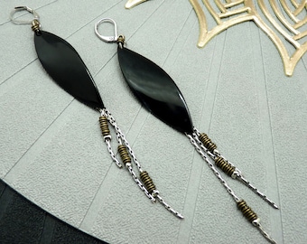 Black horn leaf earrings - ethnic - SIOUX - clips option