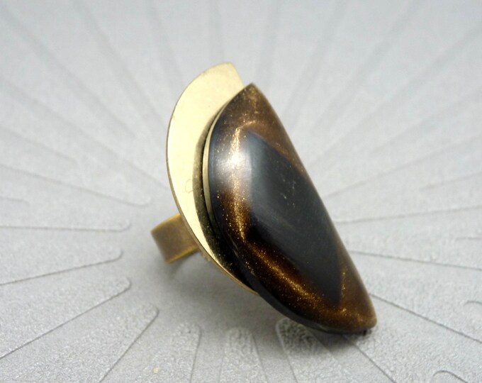 Vintage half moon gold long ring, chic, graphic, GOLDIE adjustable adjustable last piece
