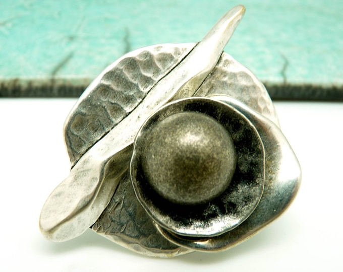 Large hammered antique silver ring - graphic style - ATHENA - adjustable