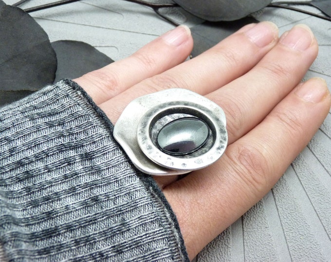 Large silver ring with graphic and minimal offset hematite stone GRECCA AVENTURINE adjustable