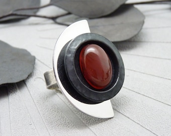 Large silver half-moon ring with red carnelian stone DEMIMOON adjustable