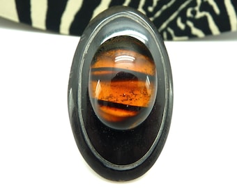 Large black and orange tiger ring oval glass and ethnic and minimalist horn OVILDA TIGRINE adjustable adjustable