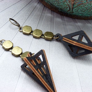 3D asymmetrical earrings in black wood, bronze metal 3D WOOD clip-on option