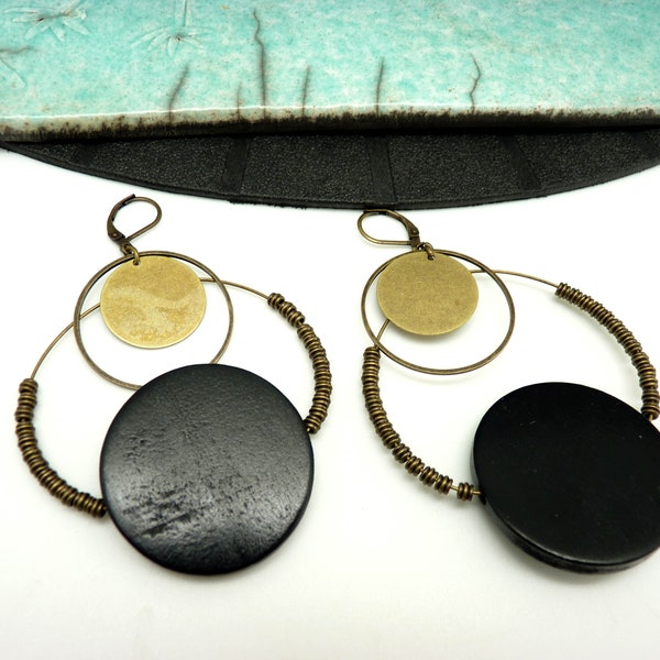 Boucles d'oreilles créoles en bois et métal bronze et noir ethnique minimale graphique GALAX option Clips