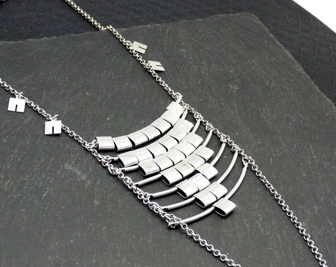 Image de l'article à la une: Collier Plastron Argent MODULOR | Boulier 7 Rangs | Chaînes Pendantes - KUMKA
