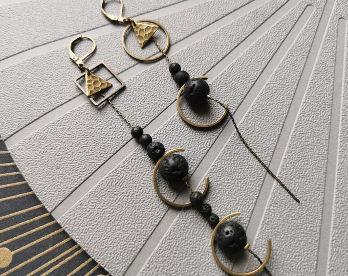 Asymmetrical black lava stone earrings, bronze metal half-moon REVEUSES clip-on option