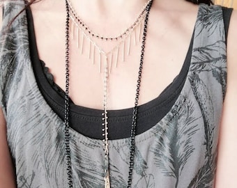 Chic matte gold and black multi-chain long necklace CALLIPYGE Y necklace