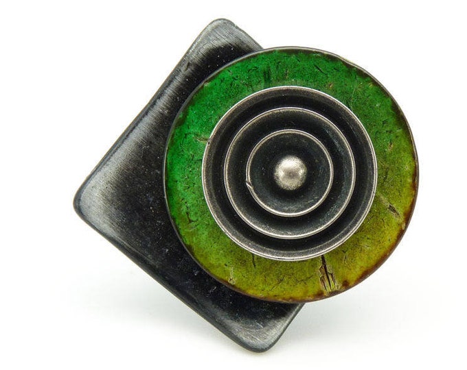 Large graphic anise green wood ring gunmetal SPECIALE K adjustable adjustable
