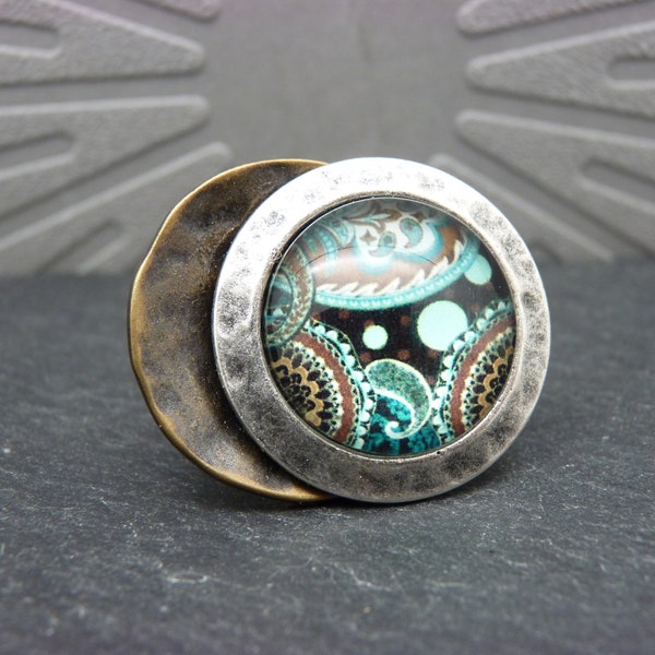 Bague motif marron turquoise clair métal argent vieilli martelé, bronze, verre, décalée MIRCACH réglable ajustable