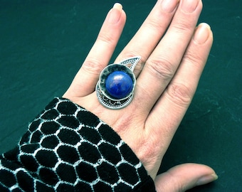 Long silver ring in metal and indigo blue glass | CASHMERE | Adjustable - Last piece! - KUMKA