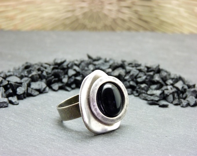 Silver ring with black onyx stone - offset - adjustable ring - MIMI GRECA