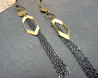 HEXAYIA extra-lightweight 3D bronze and gunmetal asymmetrical earrings, clip-on option