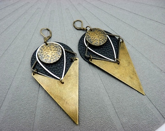 Ethnic earrings in black leather and bronze metal, graphic tribal chic triangle design, FUSION clip-on option - KUMKA