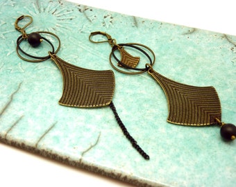 Asymmetrical earrings bronze ethnic black agate stone ALMERINDA clip option