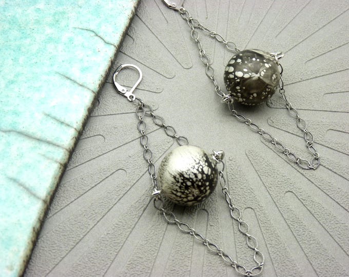 Grey ball earrings - organic cosmic jewelry - GREY PLANET - clip option