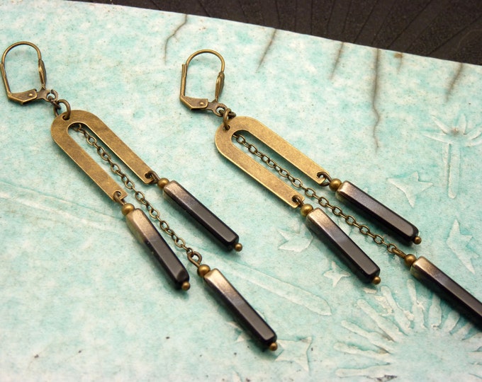 Art Deco earrings in bronze metal and two-tone black and bronze glass stick LEMPI clip-on option