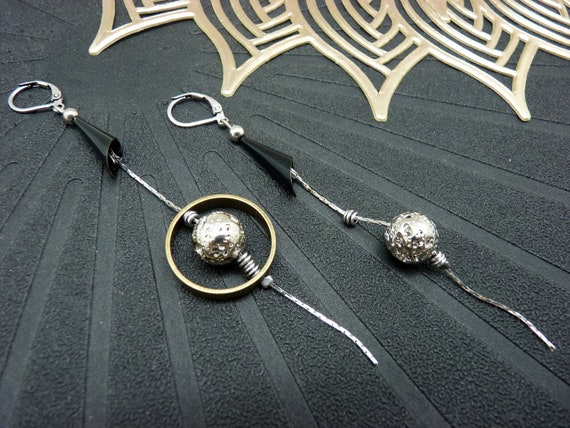 Boucles d'oreilles Asymétriques Argent et Bronze | COSMOS | Option Clips - KUMKA