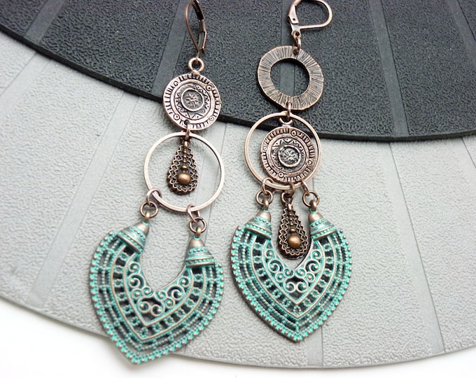 Featured listing image: Asymmetrical oxidized copper earrings blue green KALIMA Clips option