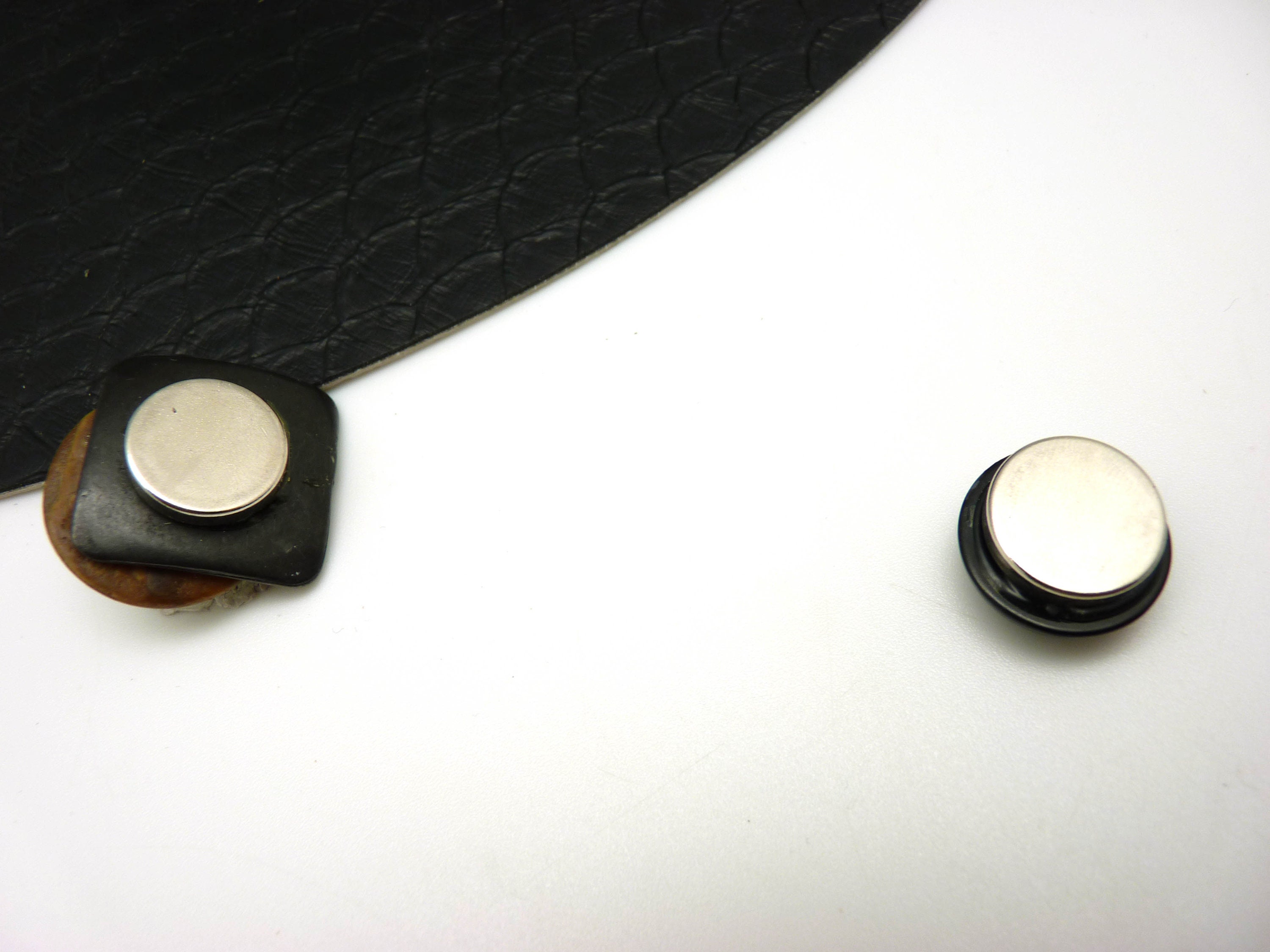 Lot De 16 épingles Magnétiques Pour Hijab - Sans épingle, Sans Accroc - Aimants Puissants - Taille 1,27 Cm - Noir - Pour Foulards, Bandeaux Et Vêtements