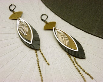 Black imitation leather leaf earrings, chain and bronze metal and ethnic silver PLUMETI CHAIN Clips option