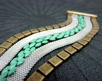 BRACELETS Manchettes